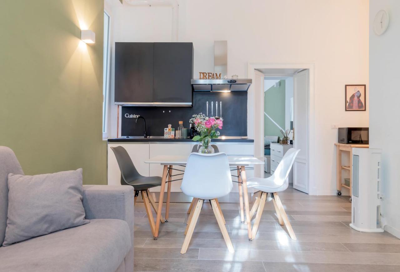 Appartement Duomo-Navigli Charming And Modern With Fast Wifi à Milan Extérieur photo