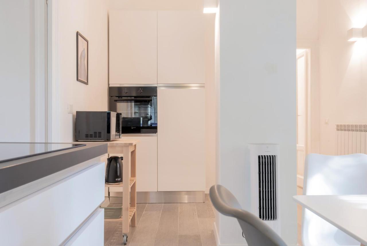 Appartement Duomo-Navigli Charming And Modern With Fast Wifi à Milan Extérieur photo